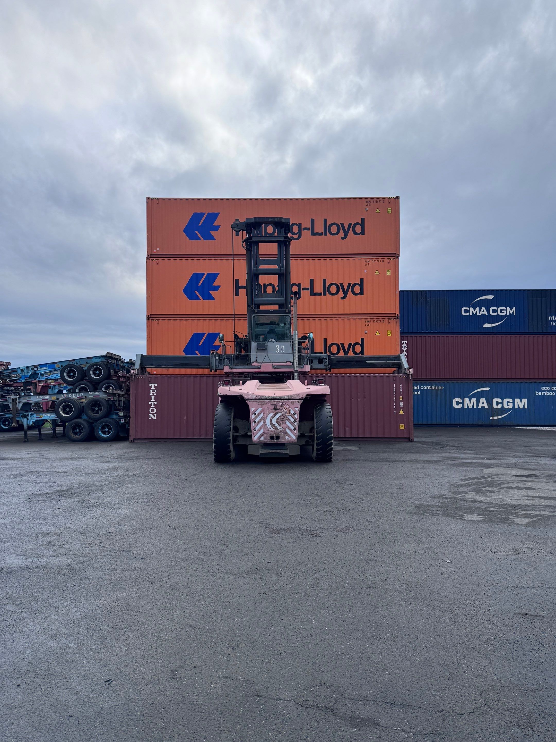 Singh Bros Container Services container yard